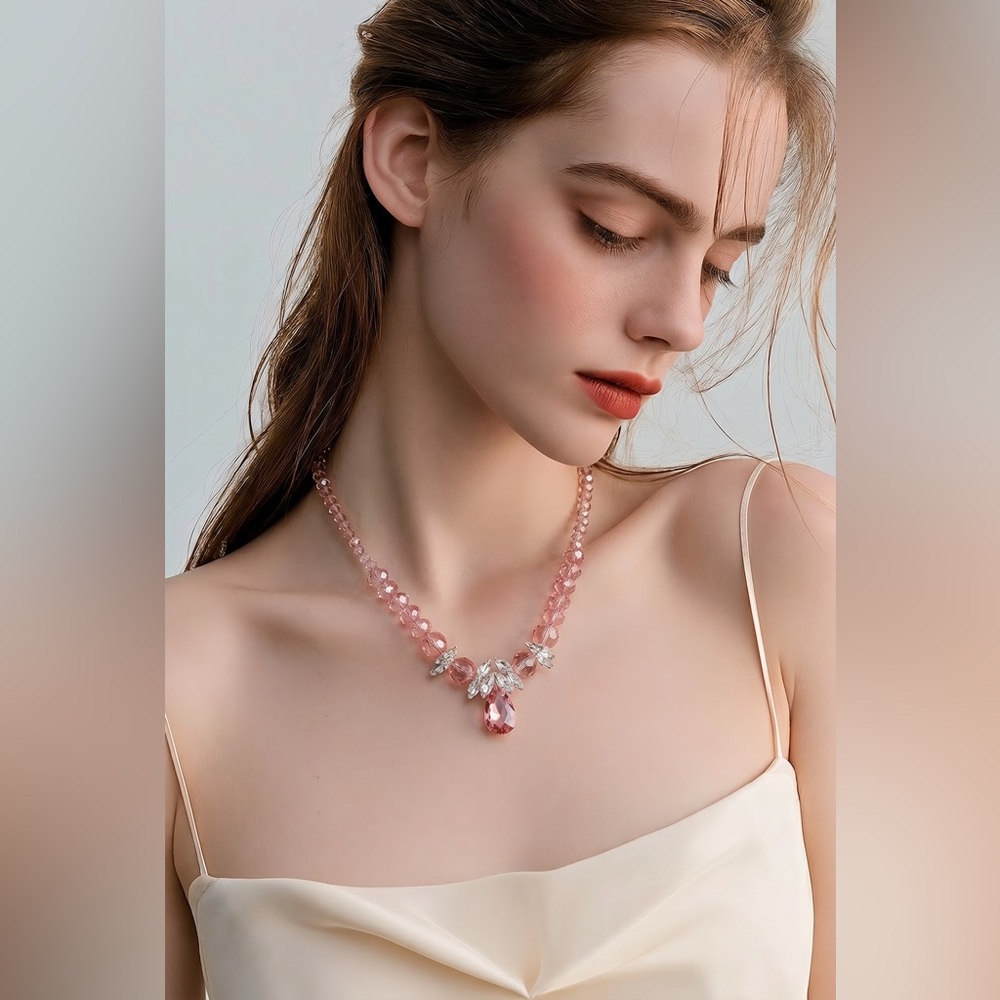 Vintage Swarovski Elements Tear Drop Rivoli Crystal Beaded Necklace